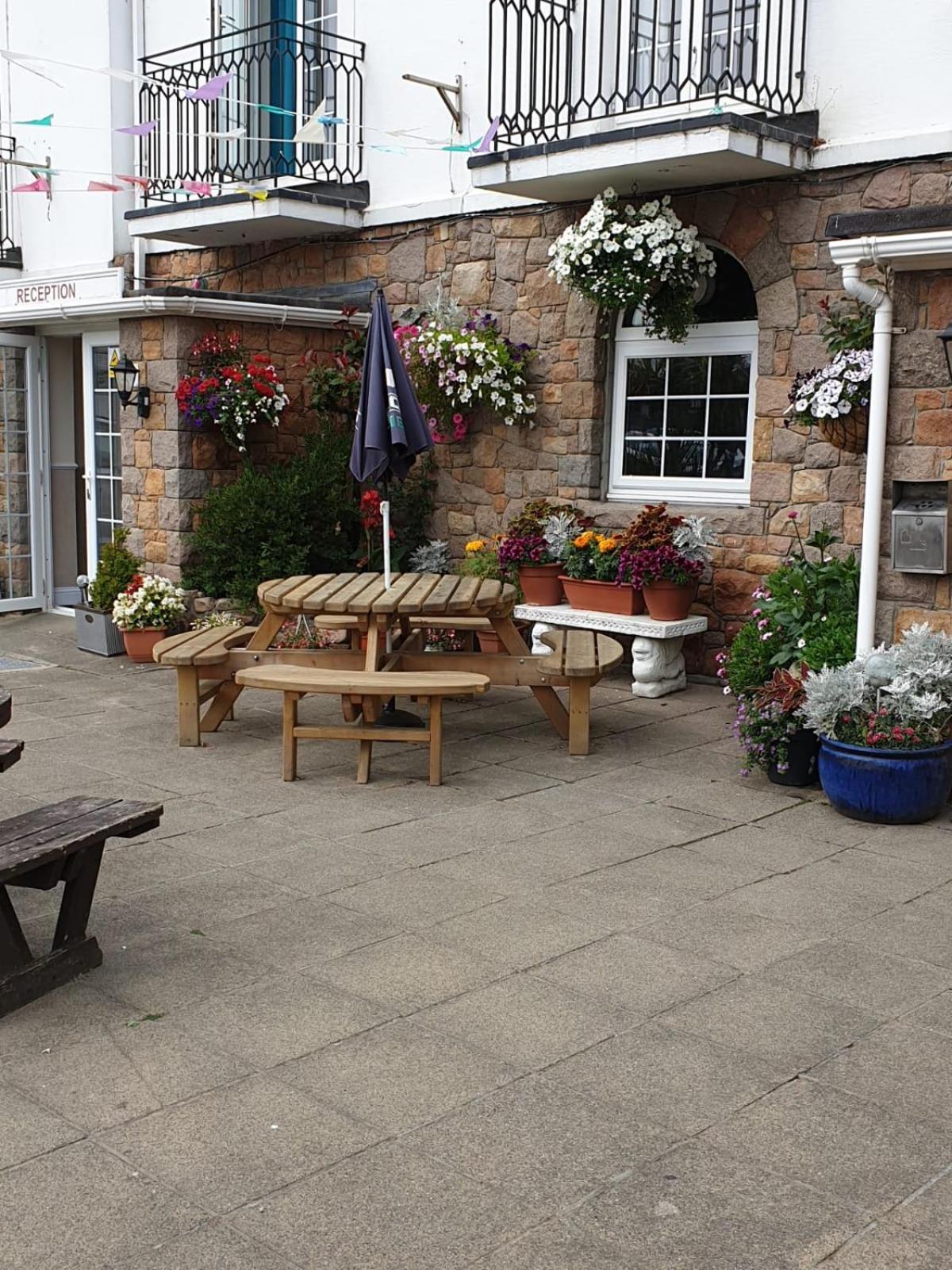 The Prince Of Wales Hotel St Ouen's Esterno foto