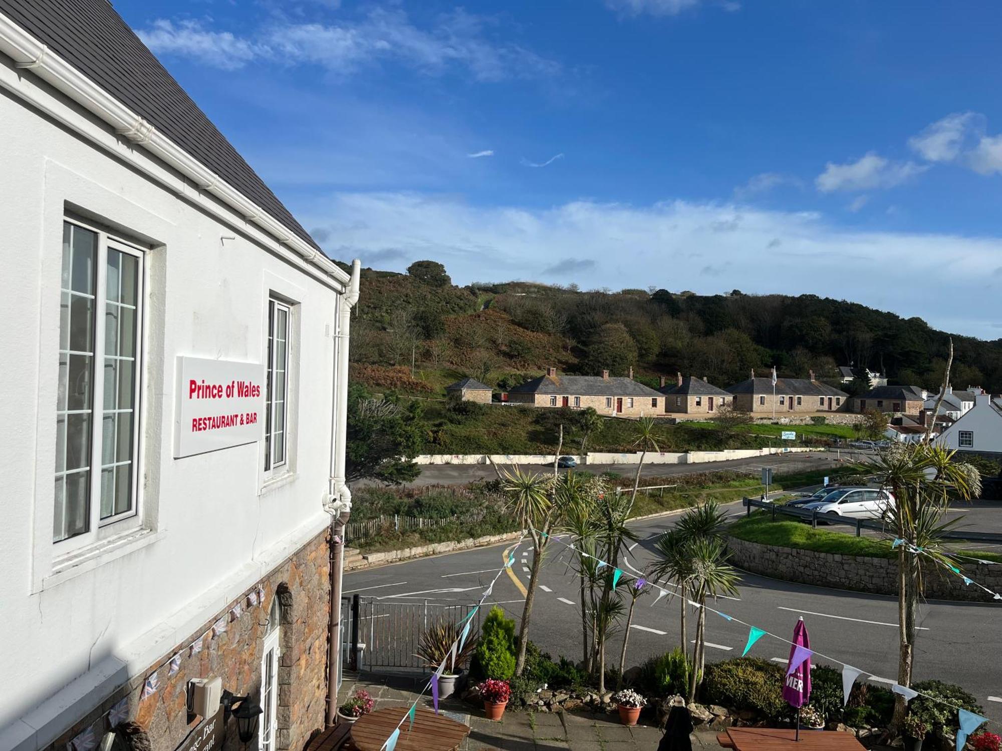 The Prince Of Wales Hotel St Ouen's Esterno foto