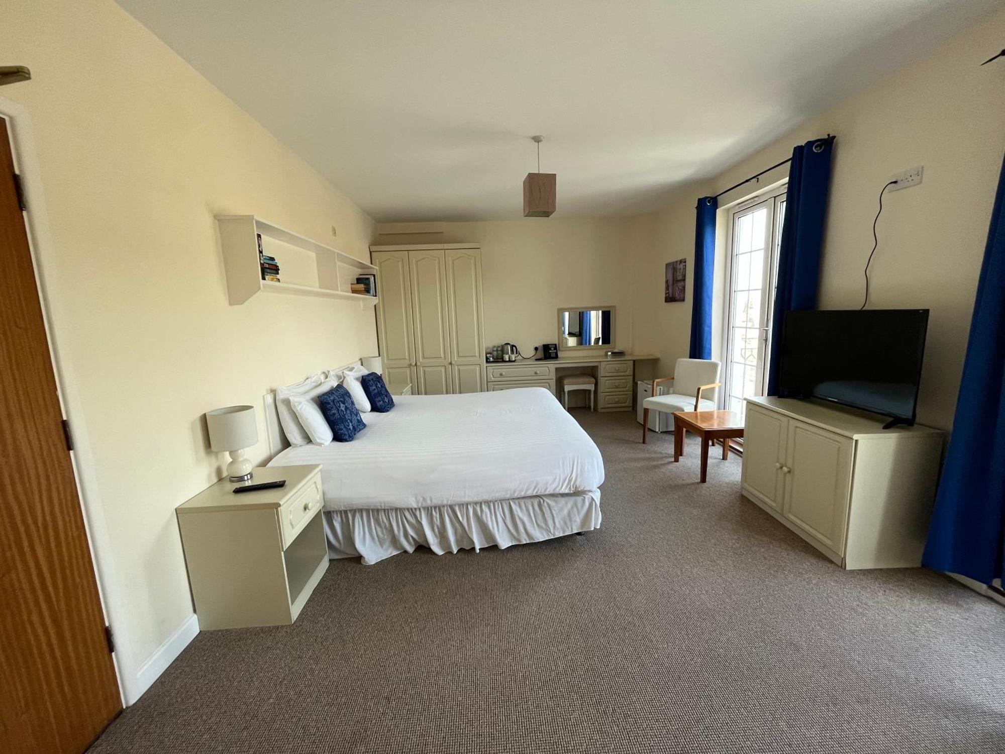 The Prince Of Wales Hotel St Ouen's Esterno foto