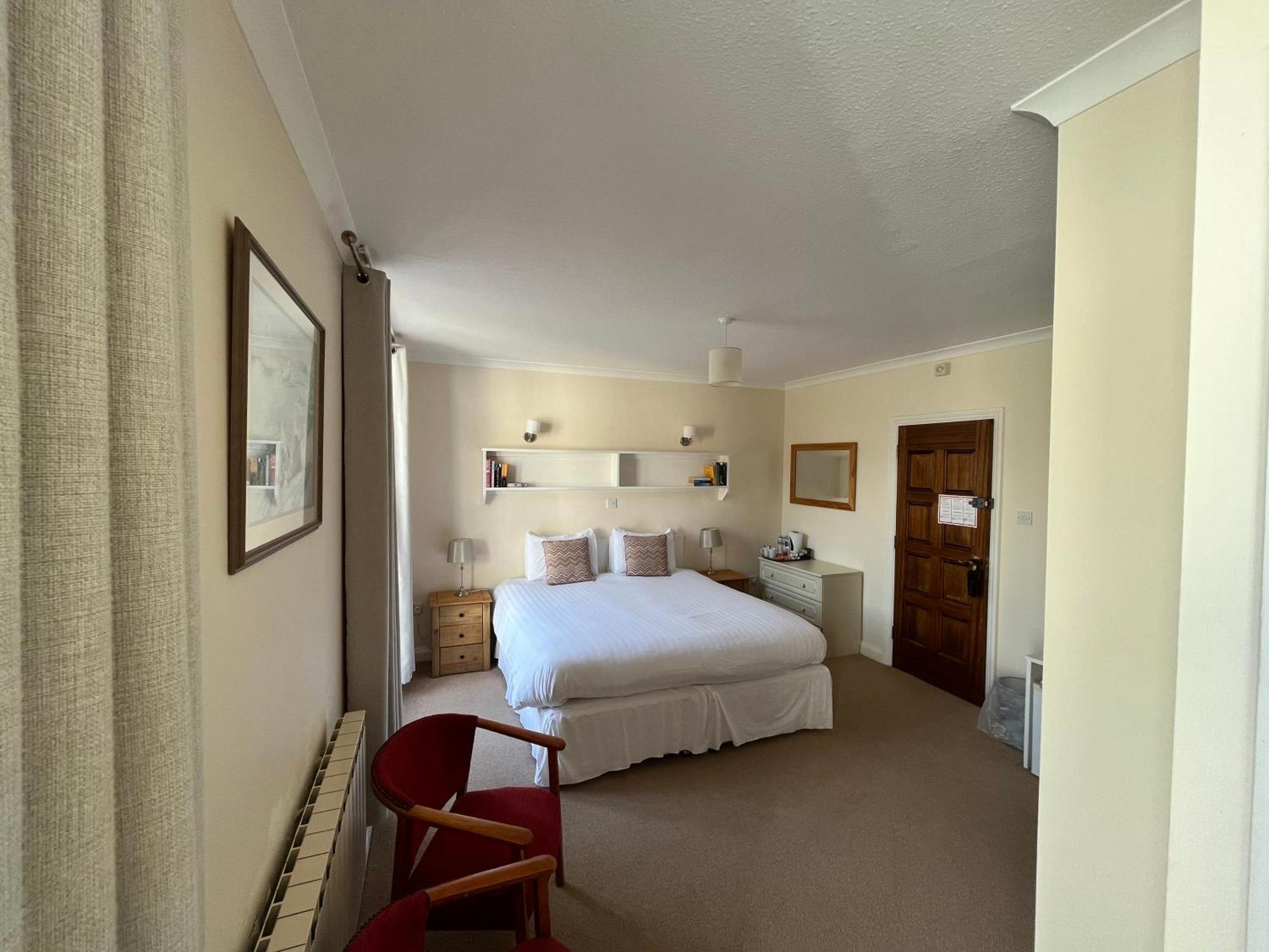The Prince Of Wales Hotel St Ouen's Esterno foto