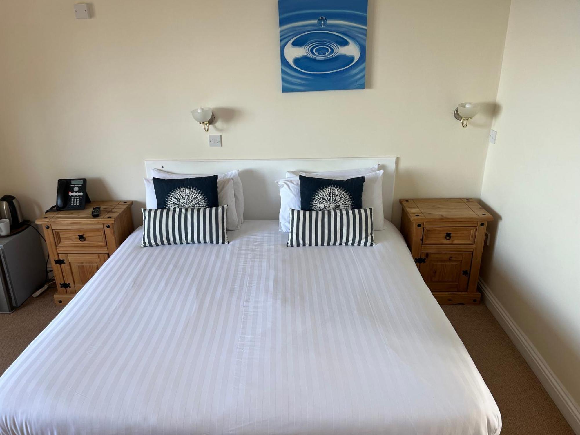 The Prince Of Wales Hotel St Ouen's Esterno foto